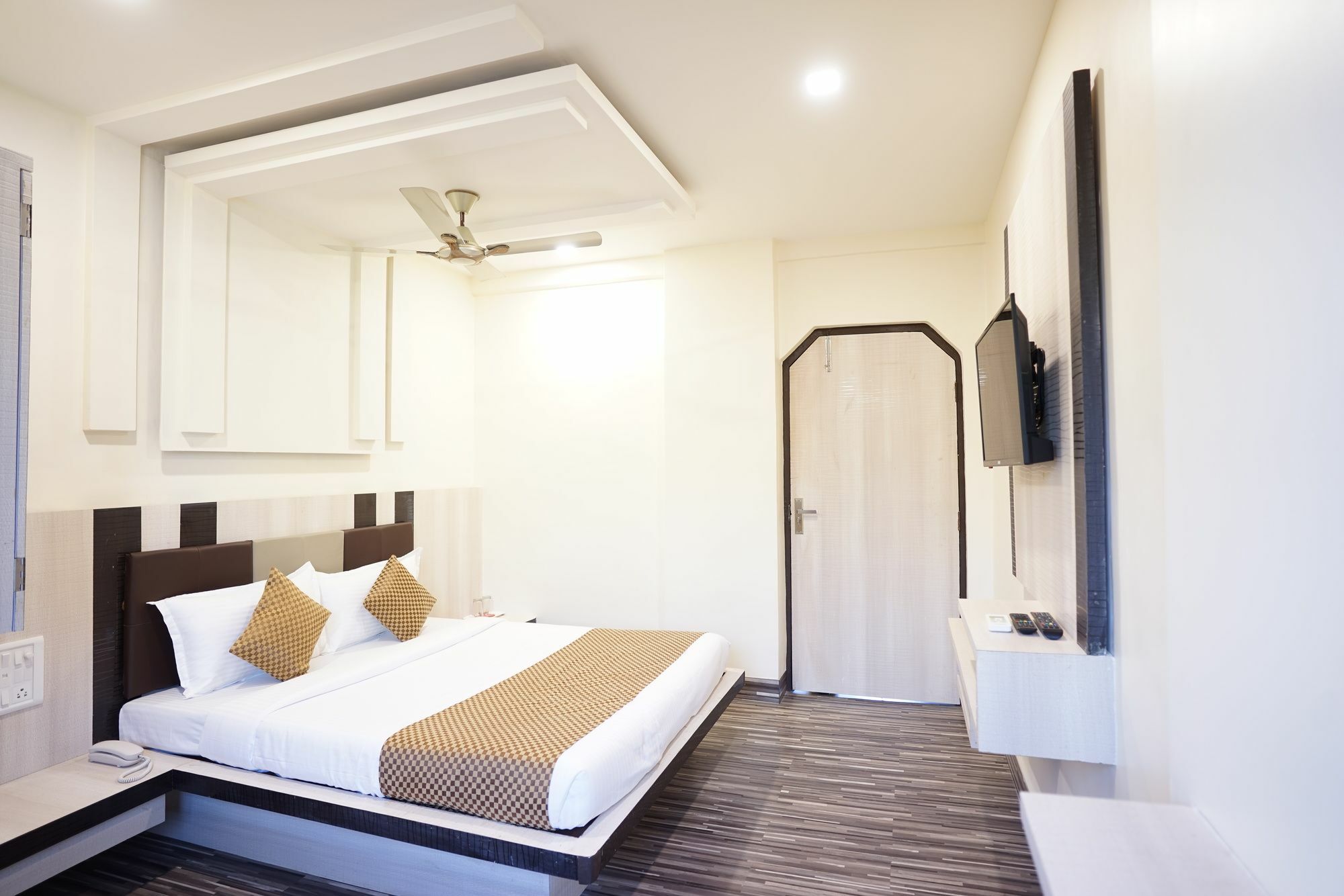Hotel O Rana Residency Near Western Express Highway Metro Station Mumbai Ngoại thất bức ảnh