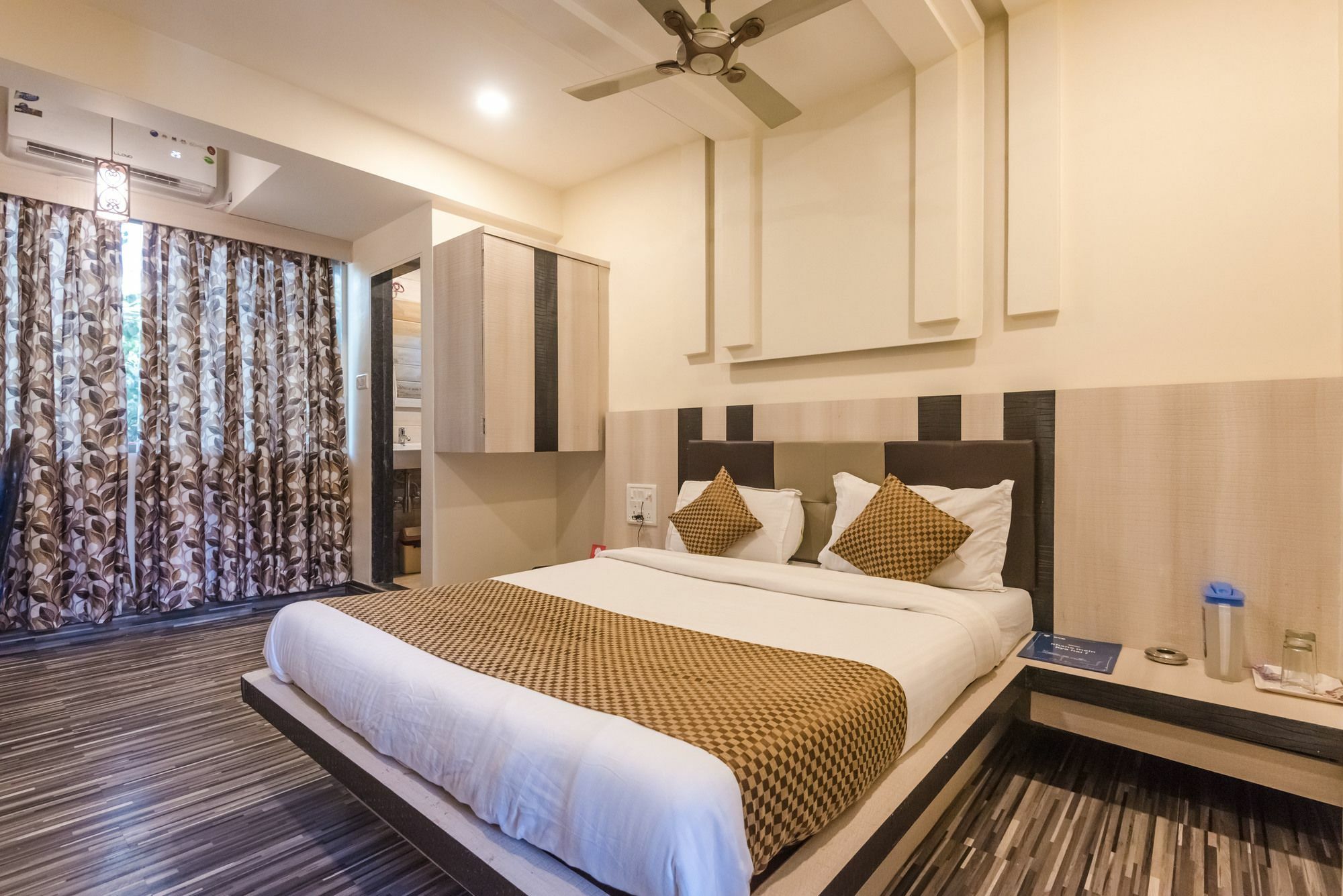 Hotel O Rana Residency Near Western Express Highway Metro Station Mumbai Ngoại thất bức ảnh