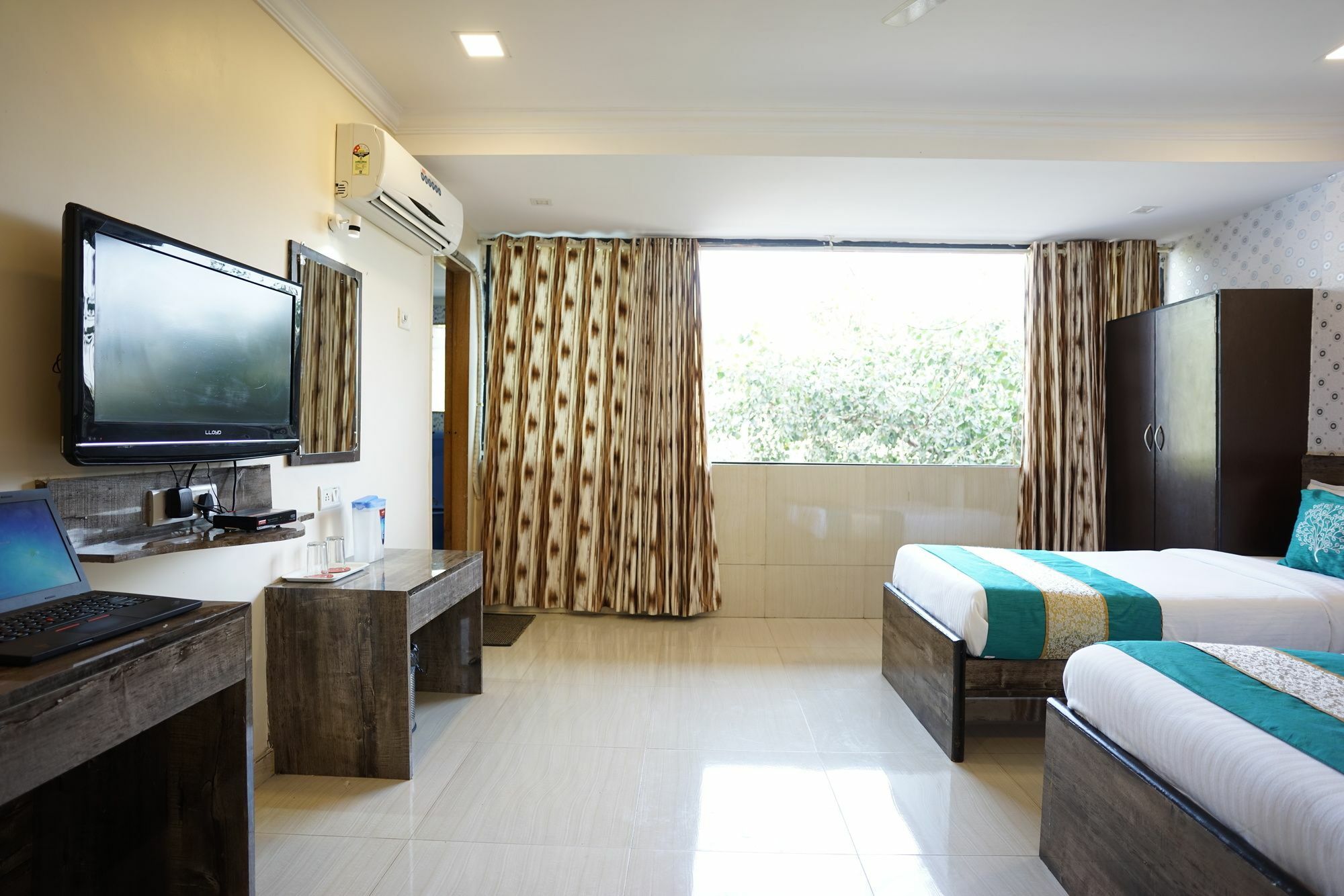 Hotel O Rana Residency Near Western Express Highway Metro Station Mumbai Ngoại thất bức ảnh